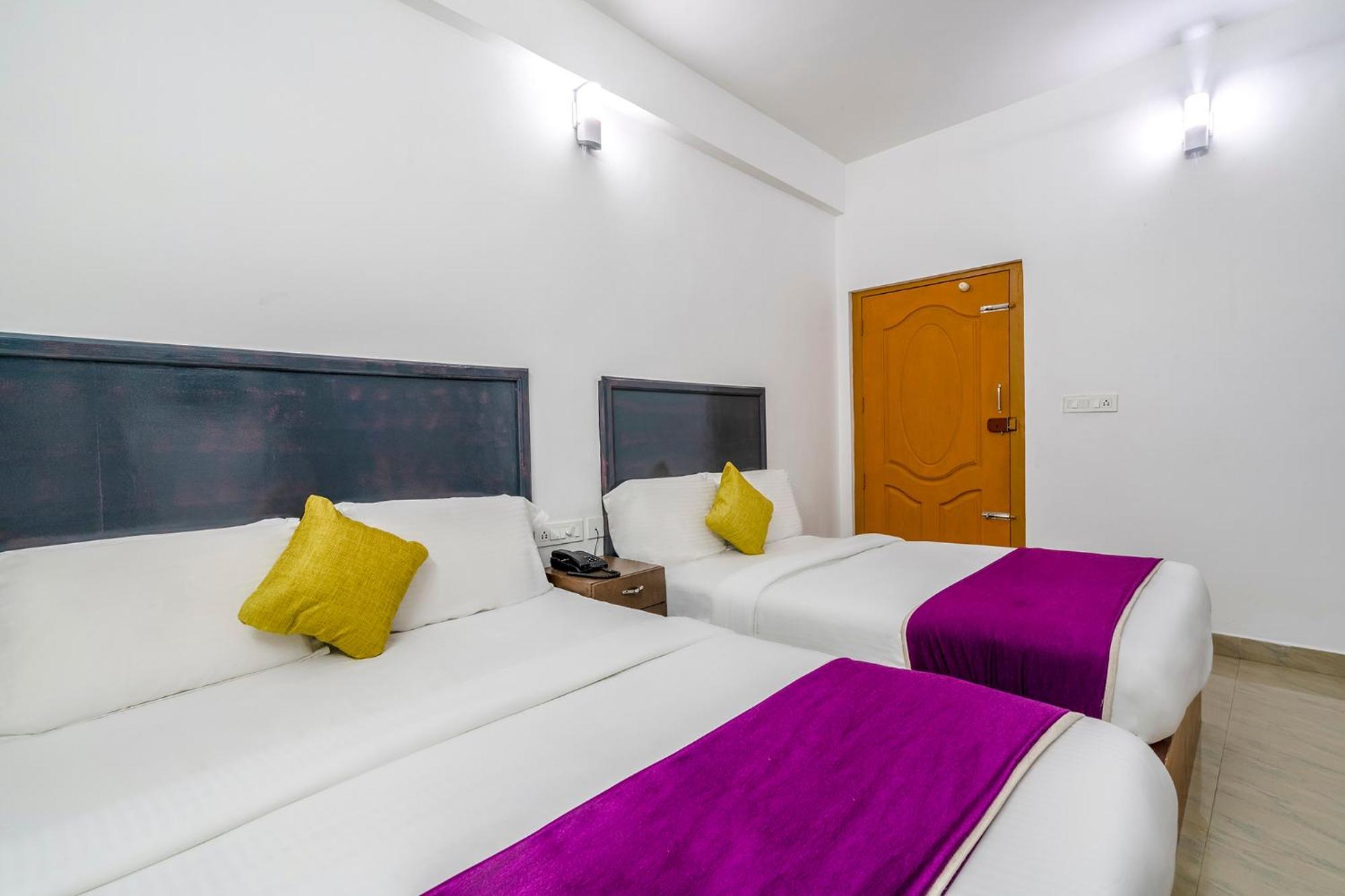 Fabhotel Abrigo Residency Anaviratty 外观 照片