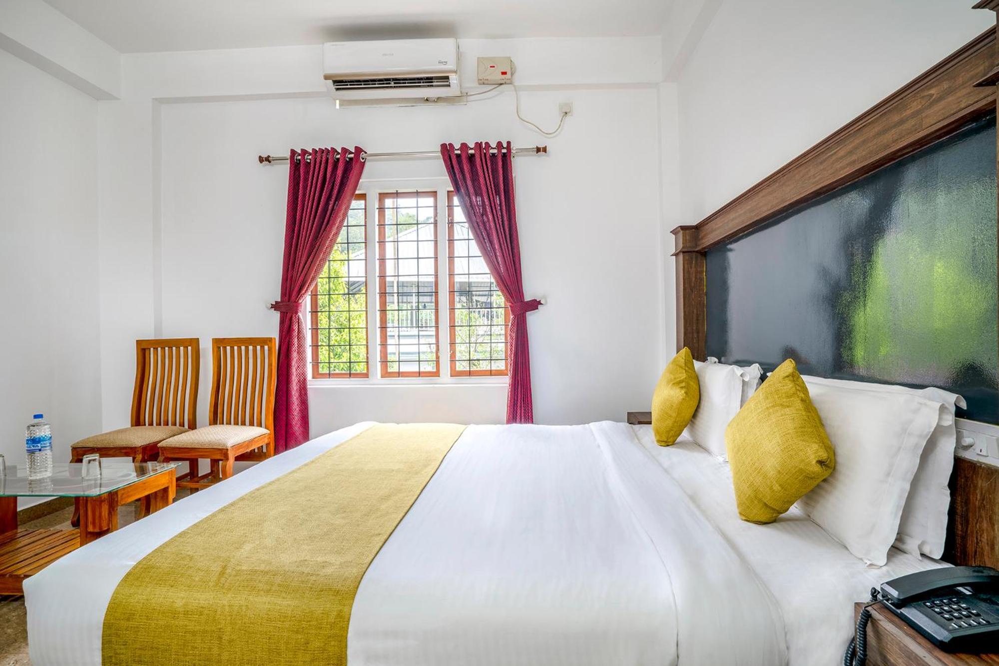 Fabhotel Abrigo Residency Anaviratty 外观 照片
