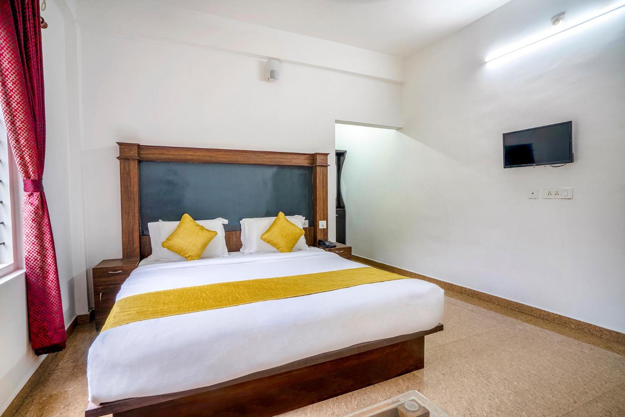Fabhotel Abrigo Residency Anaviratty 外观 照片