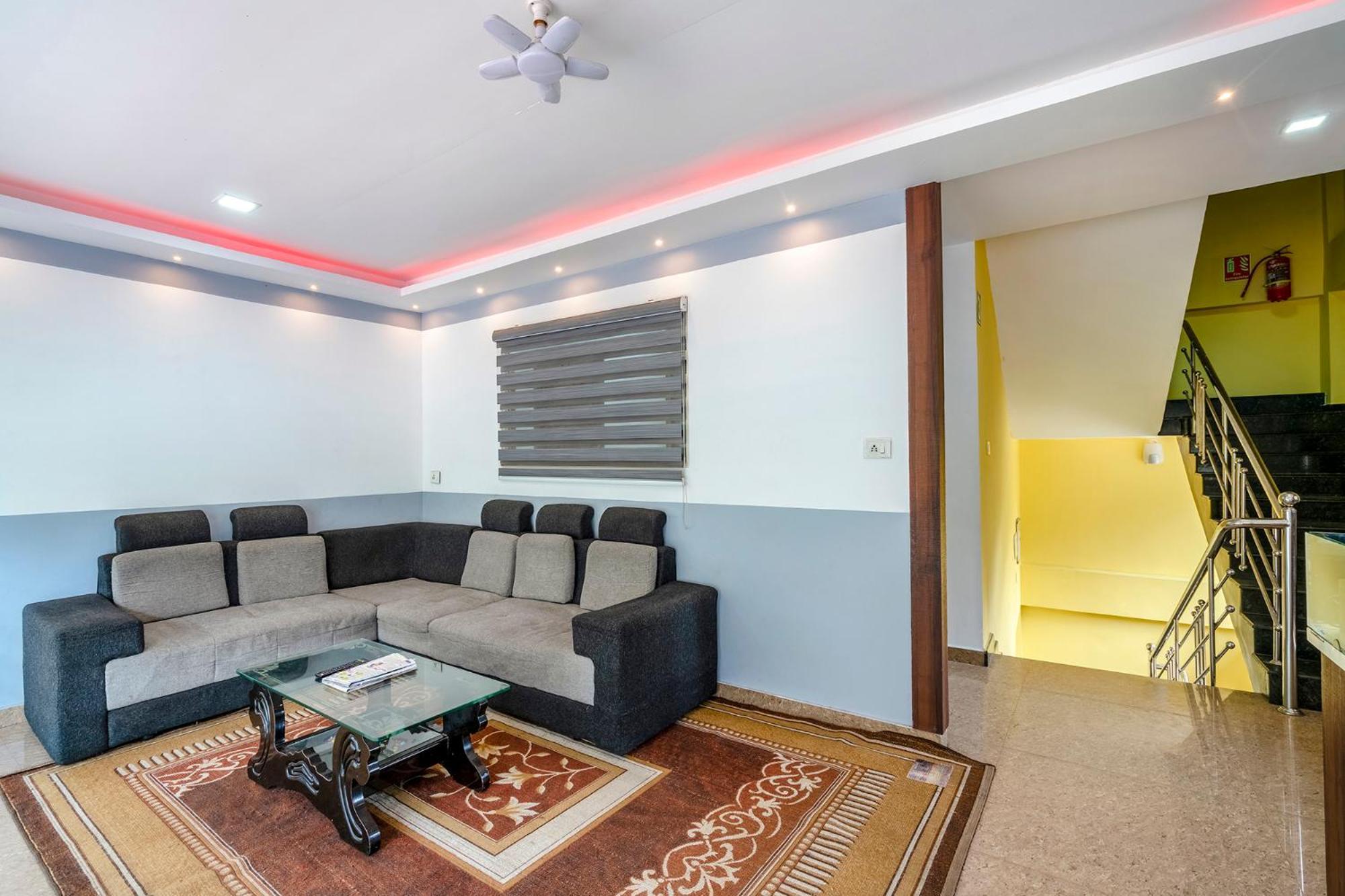 Fabhotel Abrigo Residency Anaviratty 外观 照片