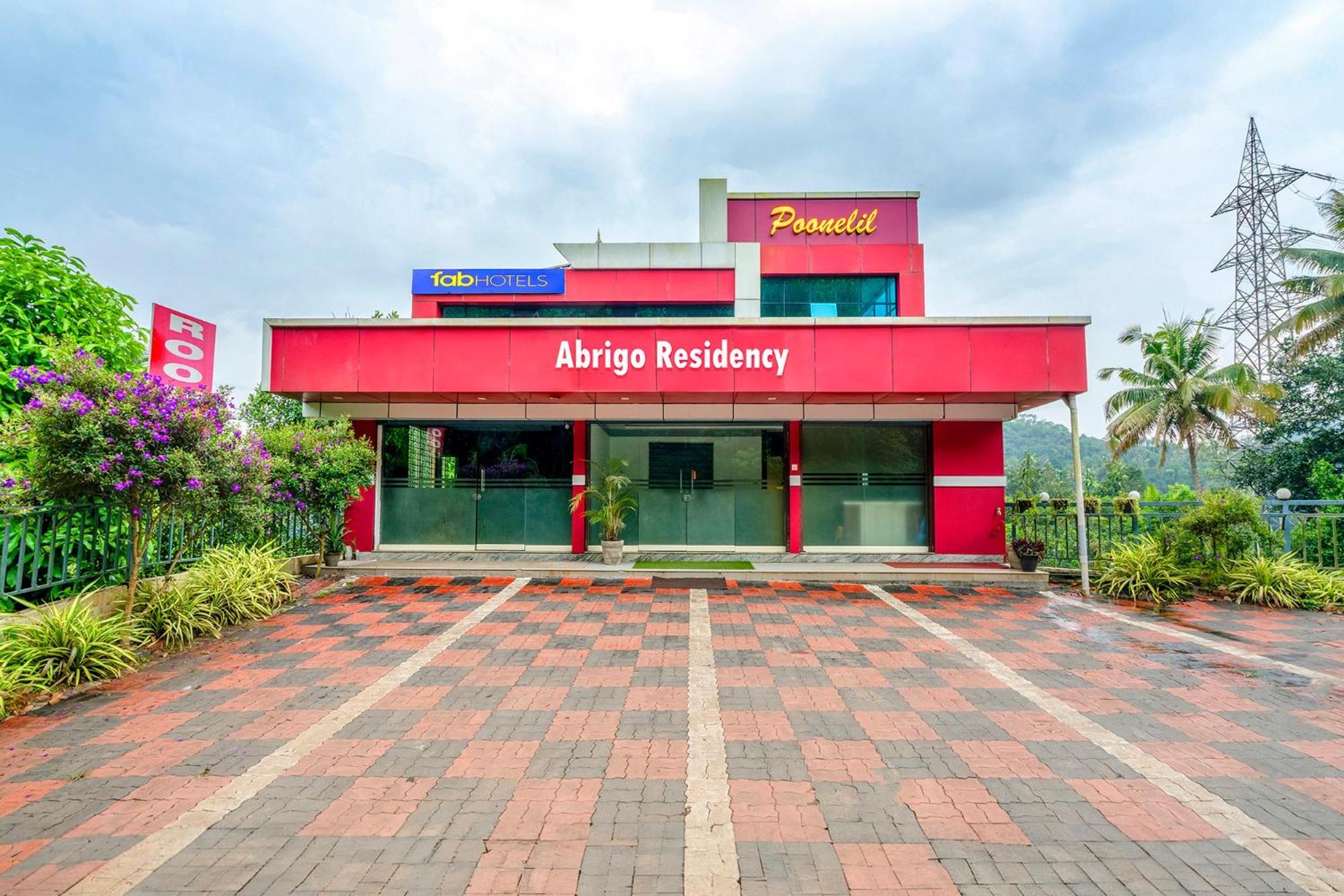 Fabhotel Abrigo Residency Anaviratty 外观 照片